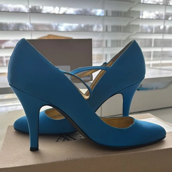 J. Crew Women's Blue Satin Mary Jane Heels - Picture 8 of 8